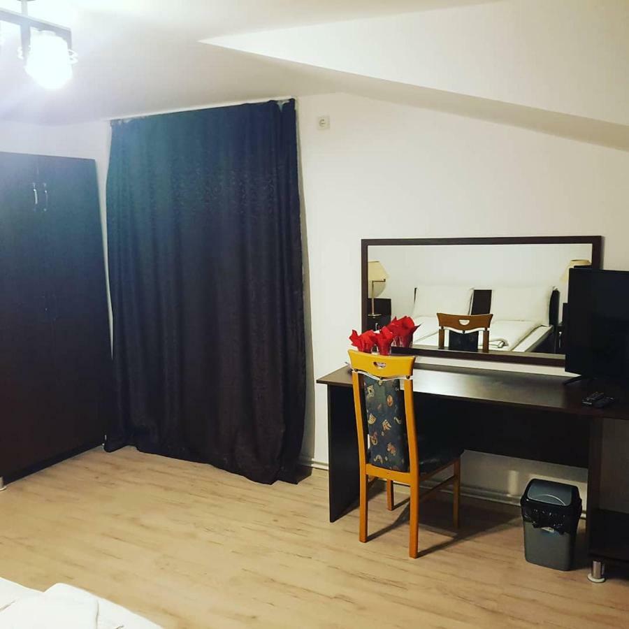 Hotel Casa Lions Timișoara Zewnętrze zdjęcie